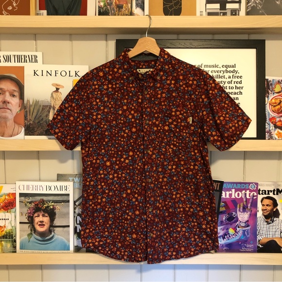 Dravus short sleeve button up shirt - Picture 1 of 8